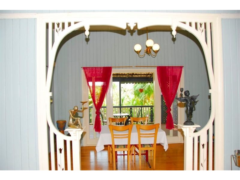 11 Violet Street, Yeronga QLD 4104