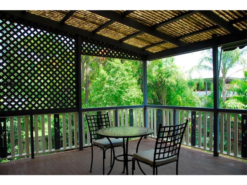 11 Violet Street, Yeronga QLD 4104