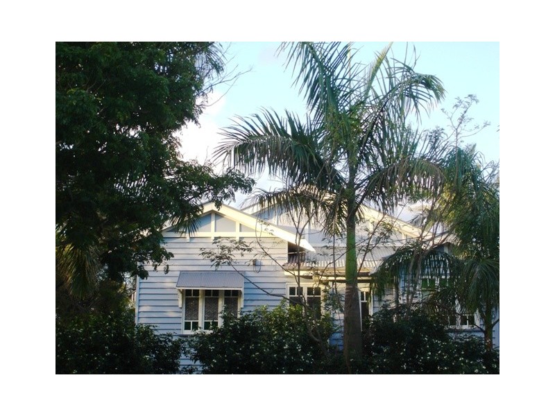 11 Violet Street, Yeronga QLD 4104