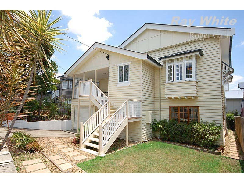 205  Ekibin Road East, Tarragindi QLD 4121