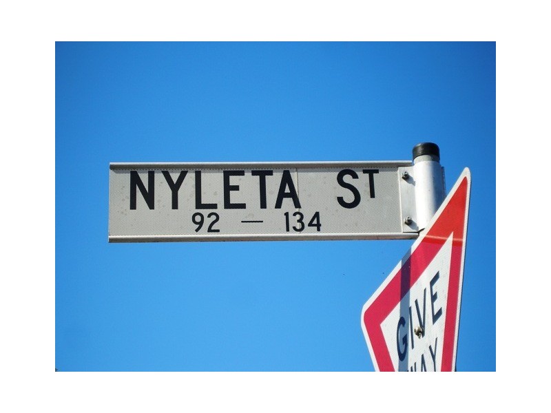 100 Nyleta Street, Coopers Plains QLD 4108