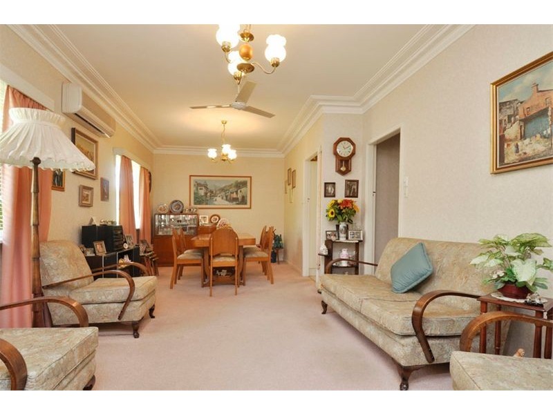 23 Weal Avenue, Tarragindi QLD 4121