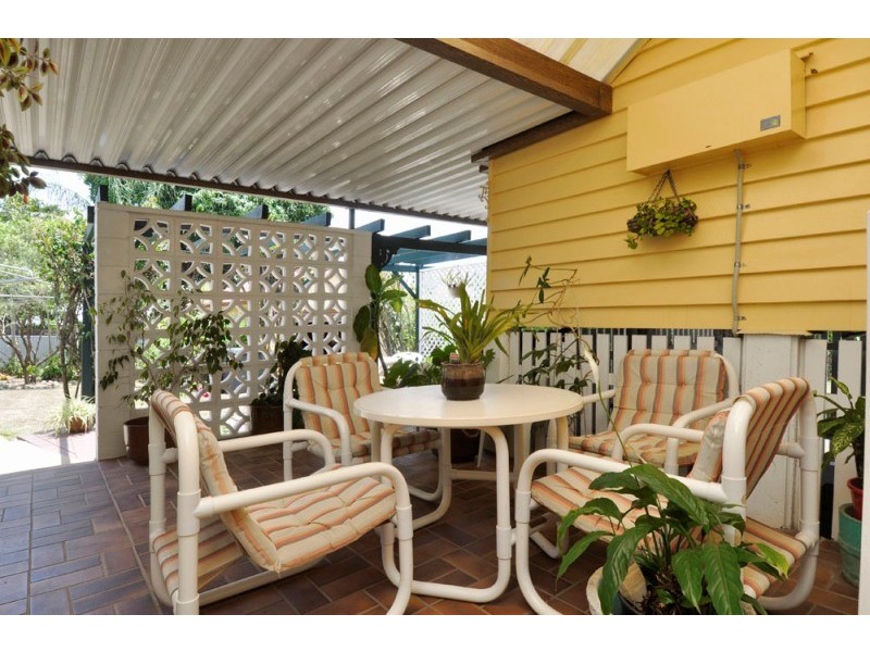 23 Weal Avenue, Tarragindi QLD 4121