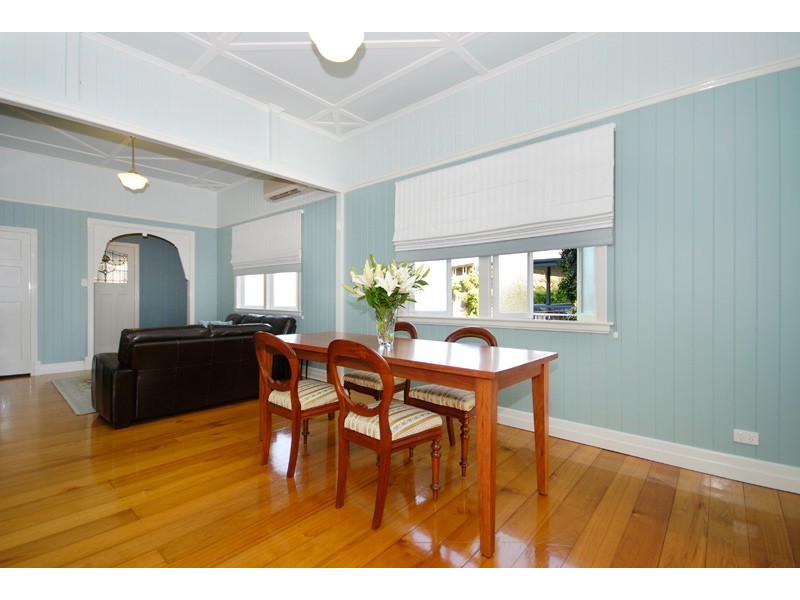 225  Ekibin Road, Tarragindi QLD 4121