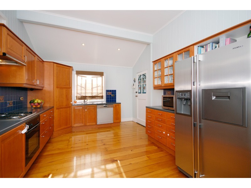 225  Ekibin Road, Tarragindi QLD 4121