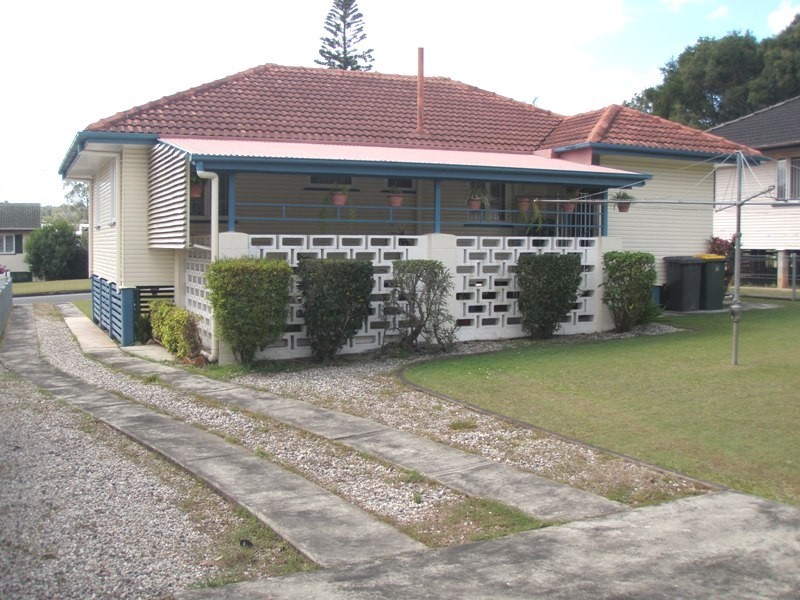 18  Burgess Street, Salisbury QLD 4107