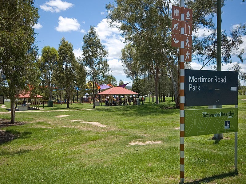 8 Nyngam Street, Acacia Ridge QLD 4110