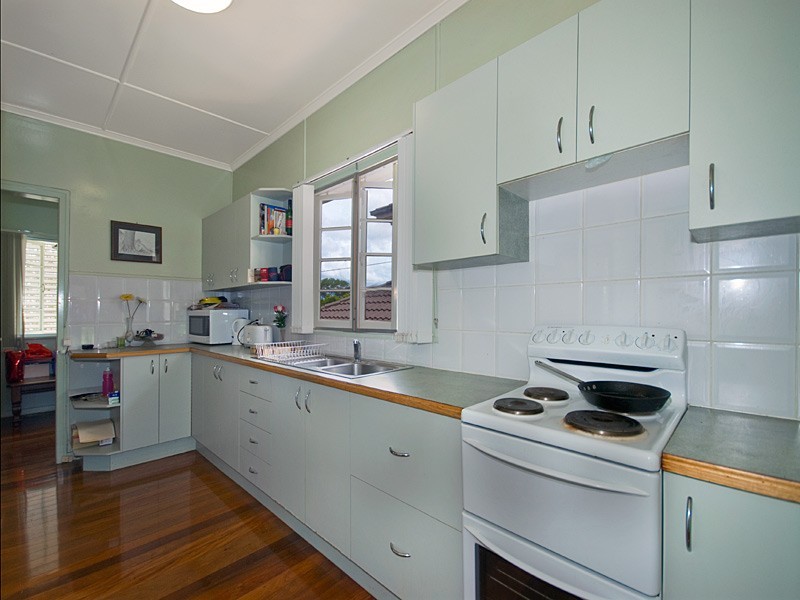 68 Effingham Street, Tarragindi QLD 4121