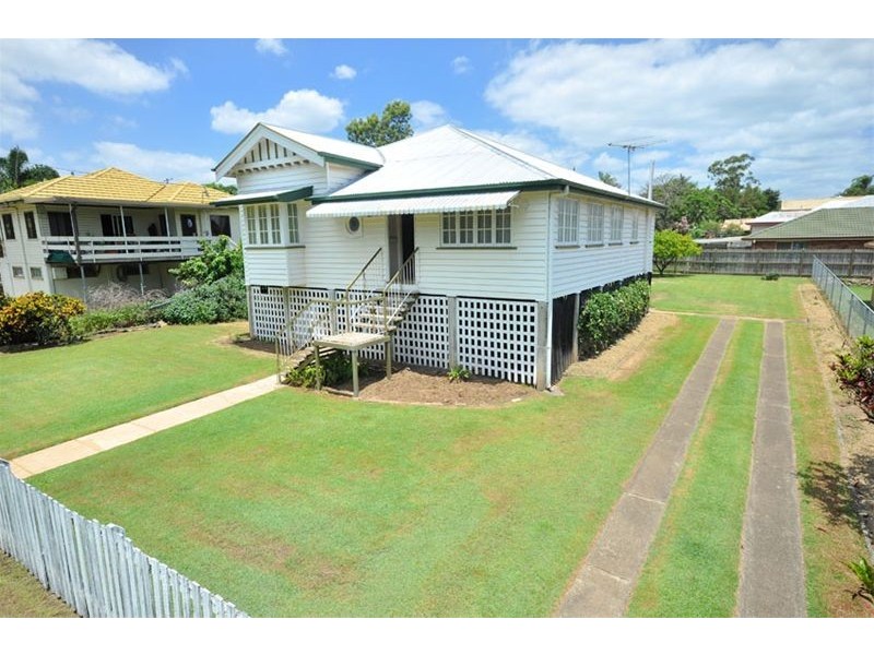 12 Barr Street, Tarragindi QLD 4121