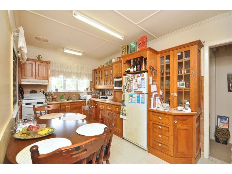 17 Carroll Street, Bardon QLD 4065