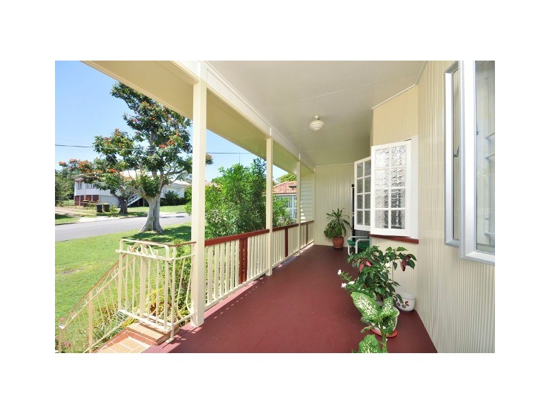 21  Weal Avenue, Tarragindi QLD 4121