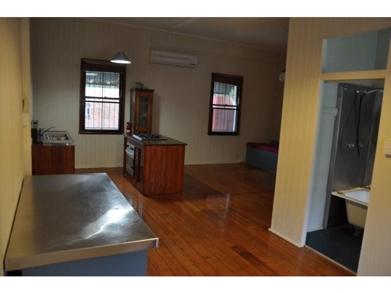 64 Lambton Street, Annerley QLD 4103
