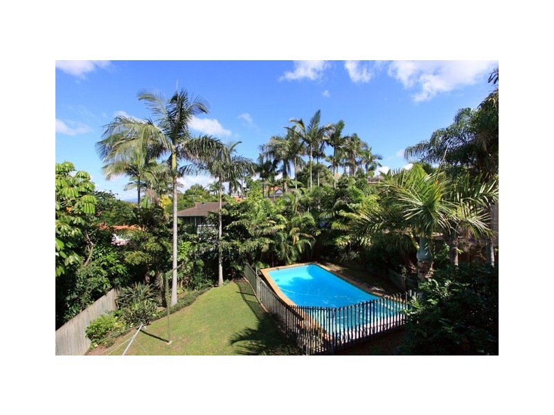 102 Fegen Drive, Moorooka QLD 4105