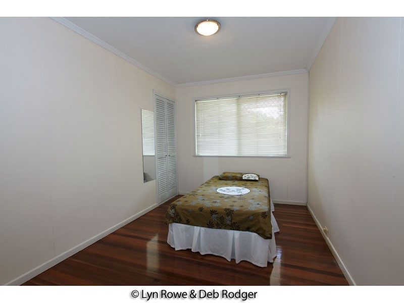102 Fegen Drive, Moorooka QLD 4105