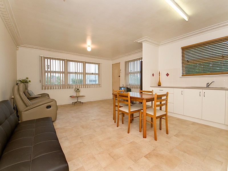 69  Rosedale Street, Coopers Plains QLD 4108