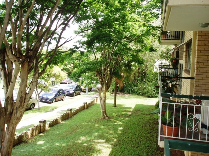 1/101 Park Road, Yeronga QLD 4104