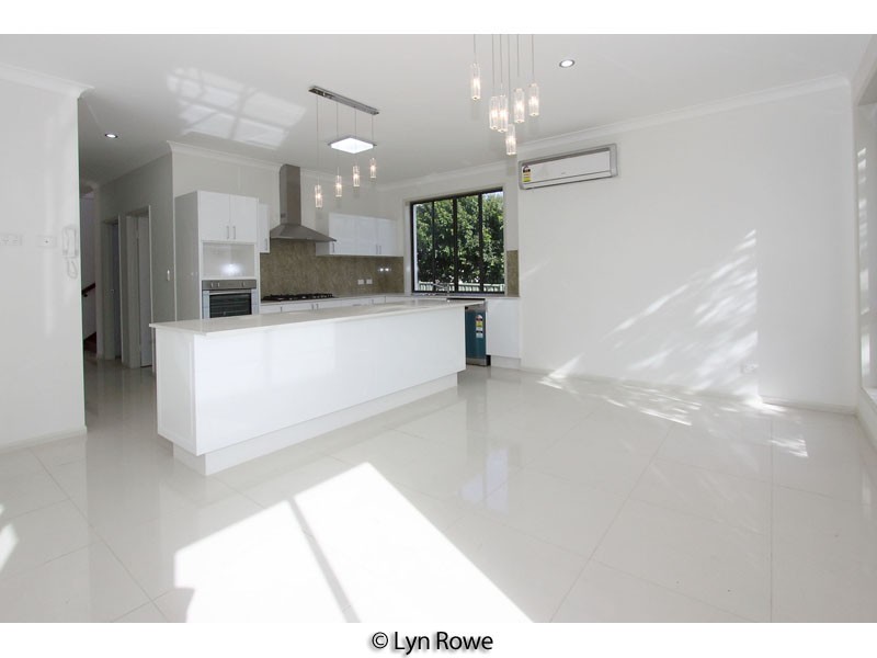 85 Highgate Street, Coopers Plains QLD 4108
