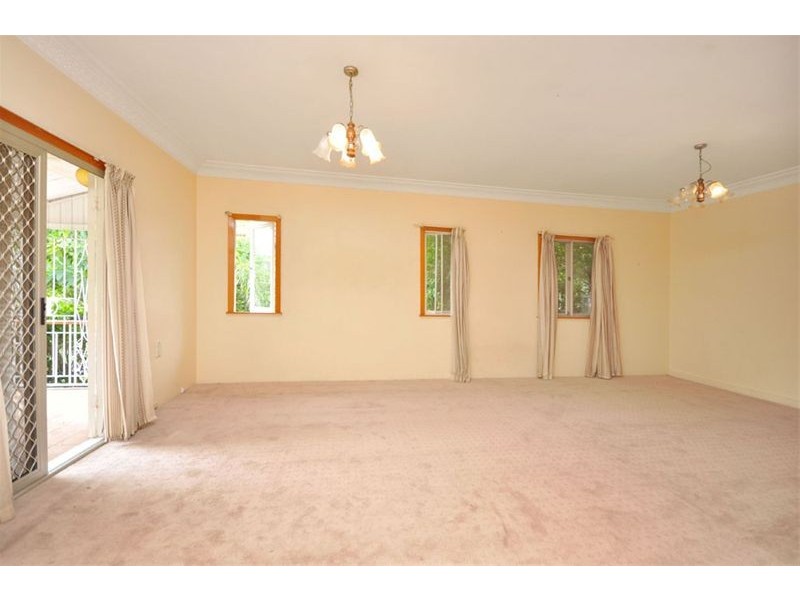 25 Vinray Street, Tarragindi QLD 4121