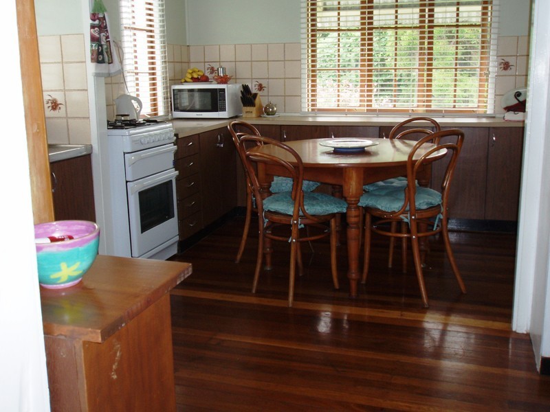 19 Manson Parade, Yeronga QLD 4104