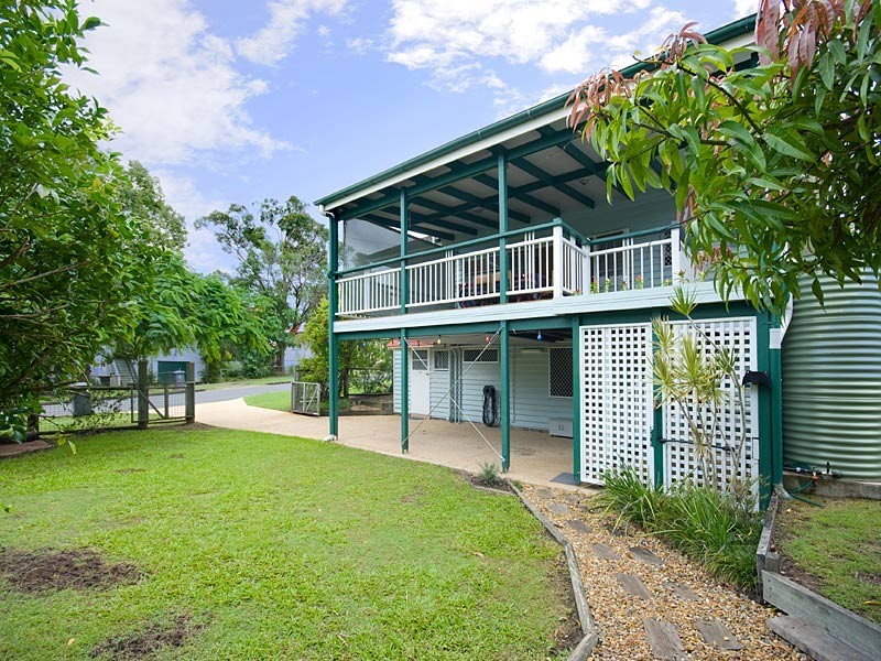 23 Elgar Street, Holland Park QLD 4121