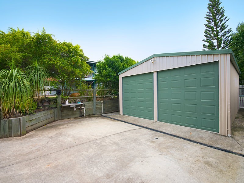 23 Elgar Street, Holland Park QLD 4121