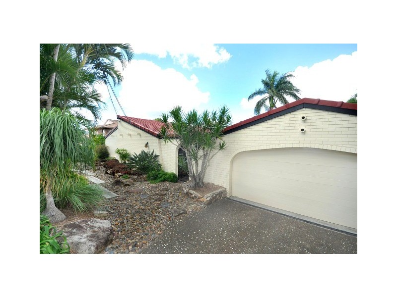 6  Akora Street, Macgregor QLD 4109