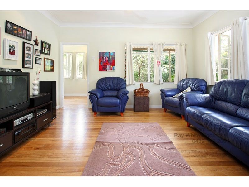 215 Lillian Avenue, Salisbury QLD 4107