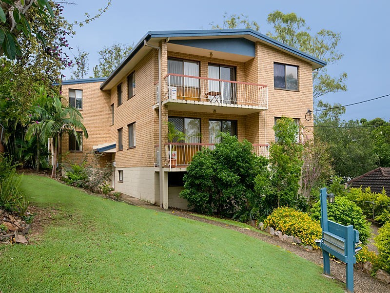 2/55 Bellevue Terrace, St Lucia QLD 4067