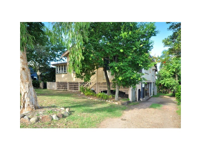 21 Wingarra Street, Yeerongpilly QLD 4105