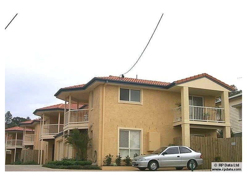 4/92 Plimsol Street, Greenslopes QLD 4120