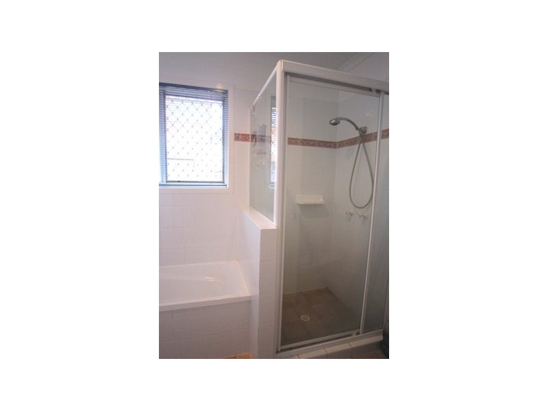 4/92 Plimsol Street, Greenslopes QLD 4120