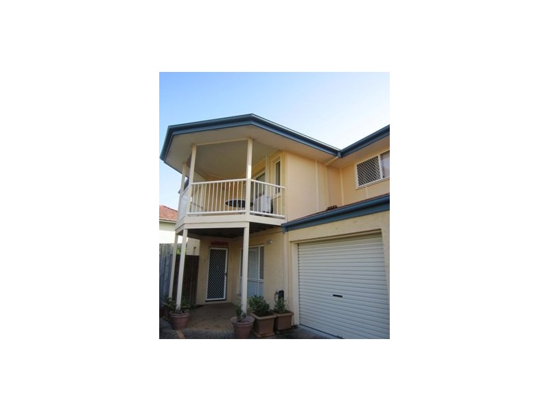 4/92 Plimsol Street, Greenslopes QLD 4120