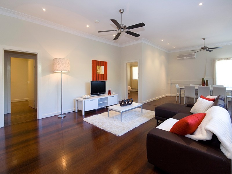 57 Villa Street, Annerley QLD 4103