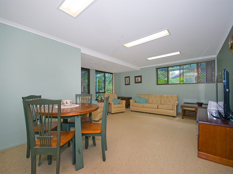 21  Passchendaele Street, Tarragindi QLD 4121