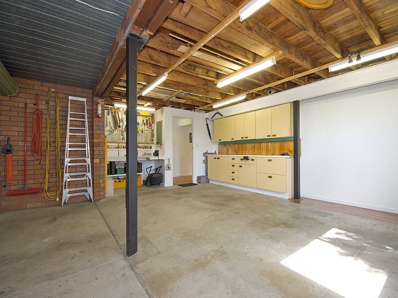 21  Passchendaele Street, Tarragindi QLD 4121