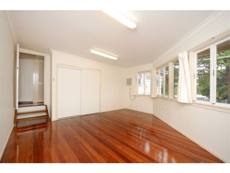 58 Monash Road, Tarragindi QLD 4121