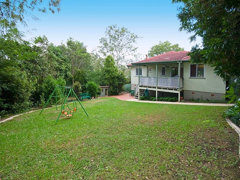37 Lisle Street, Tarragindi QLD 4121