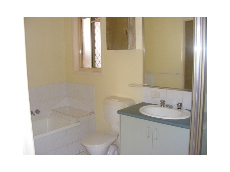 31 Gladstone Street, Moorooka QLD 4105