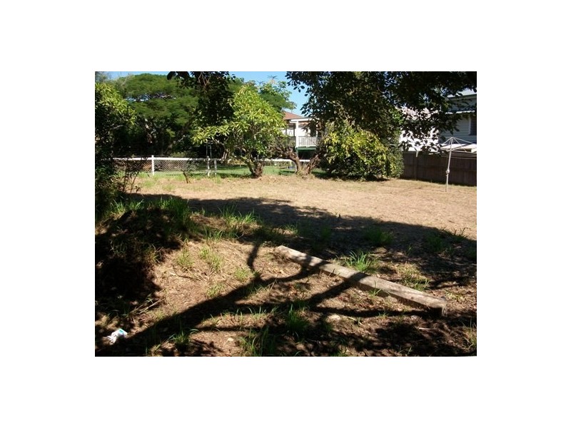 25 Hamilton Road, Moorooka QLD 4105