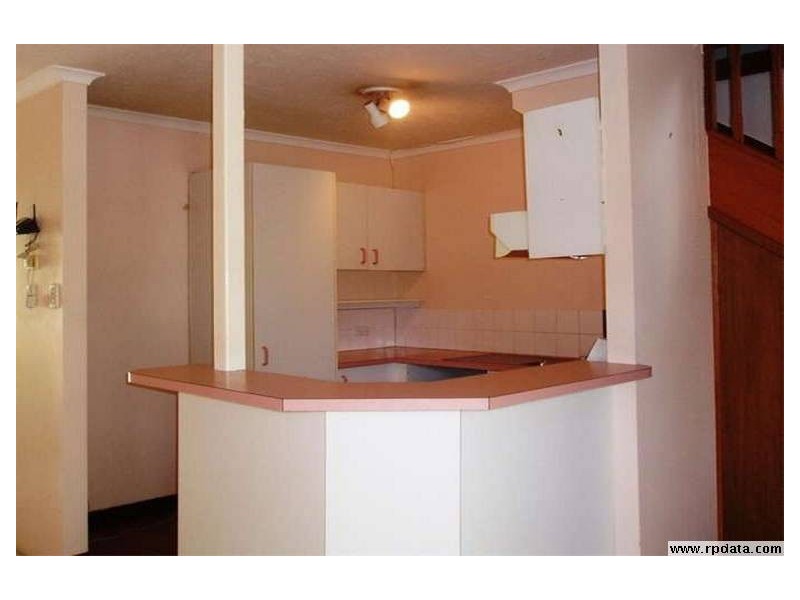 6/27  Brassey Street, Fairfield QLD 4103