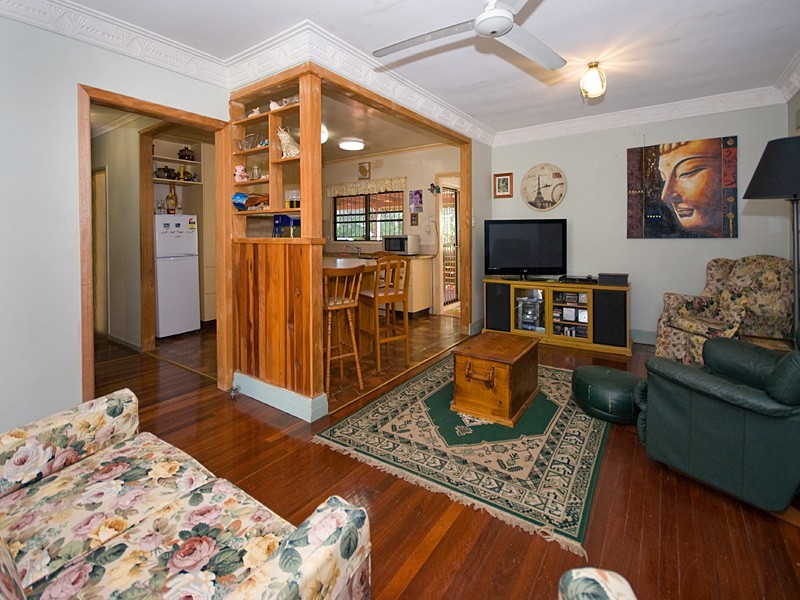 109  Lutzow Street, Tarragindi QLD 4121