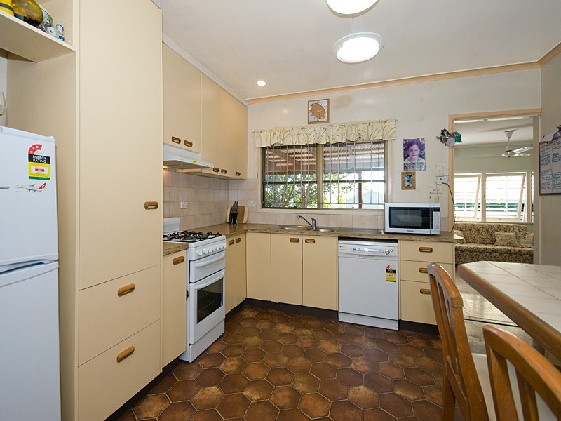 109  Lutzow Street, Tarragindi QLD 4121