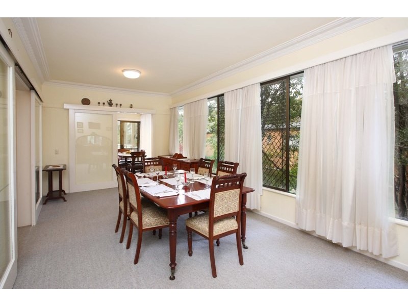 77 Ormadale Road, Yeronga QLD 4104