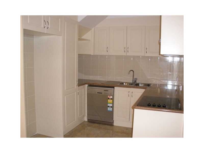 11/18 Defiance Road, Woodridge QLD 4114