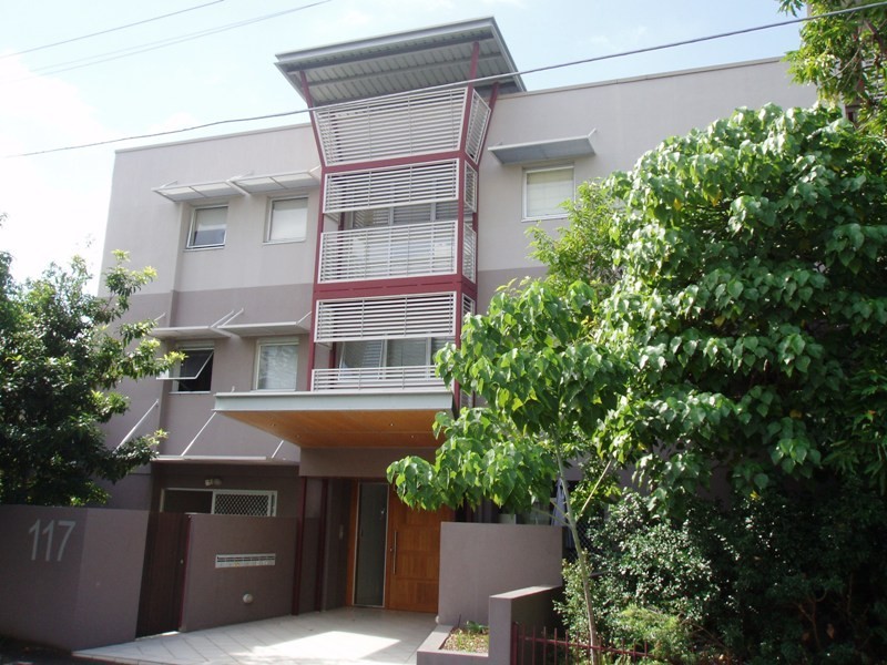 2/117  Fortescue Street, Spring Hill QLD 4000