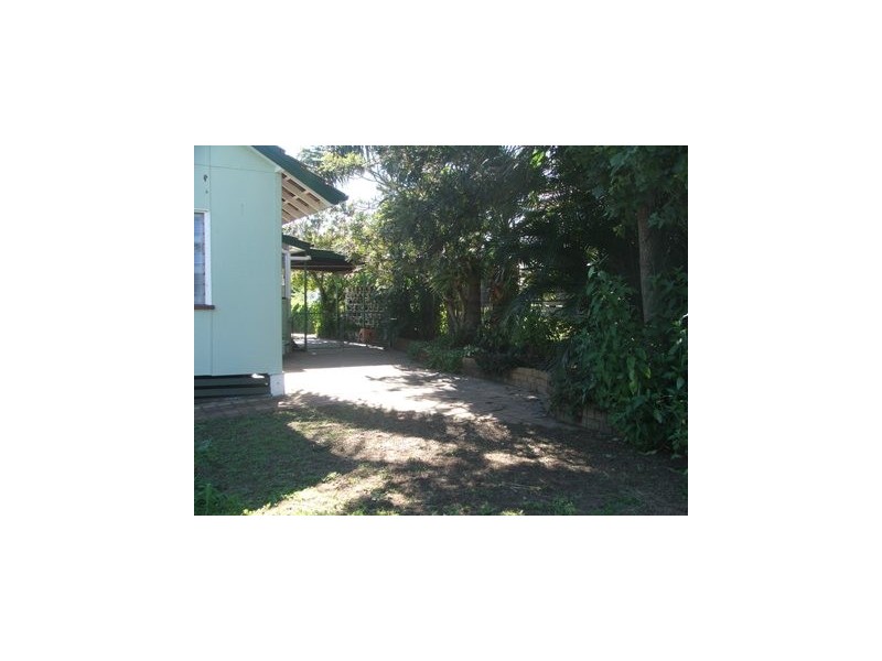 9  Fegen Drive, Moorooka QLD 4105