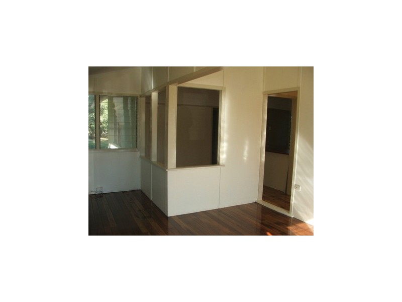 9  Fegen Drive, Moorooka QLD 4105