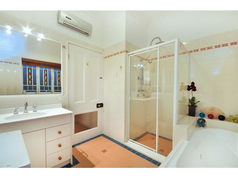 60 Gladstone Road, Highgate Hill QLD 4101