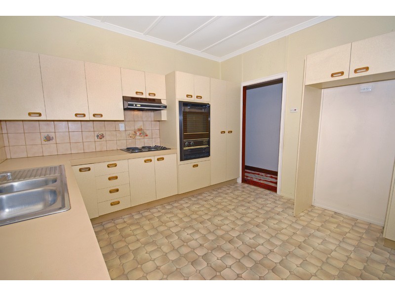 81 Gainsborough Street, Moorooka QLD 4105