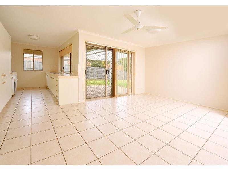 15 Delapine Street, Seventeen Mile Rocks QLD 4073